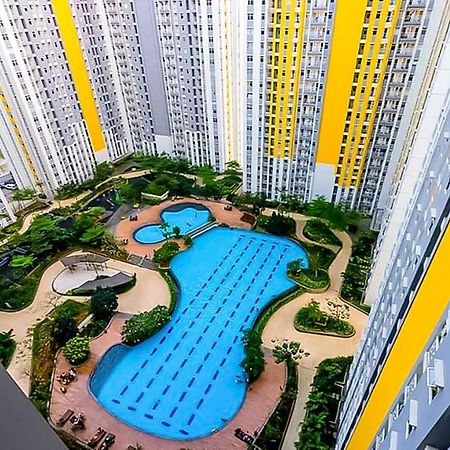 Springlake Summarecon Bekasi Apartement By Rna Exterior foto